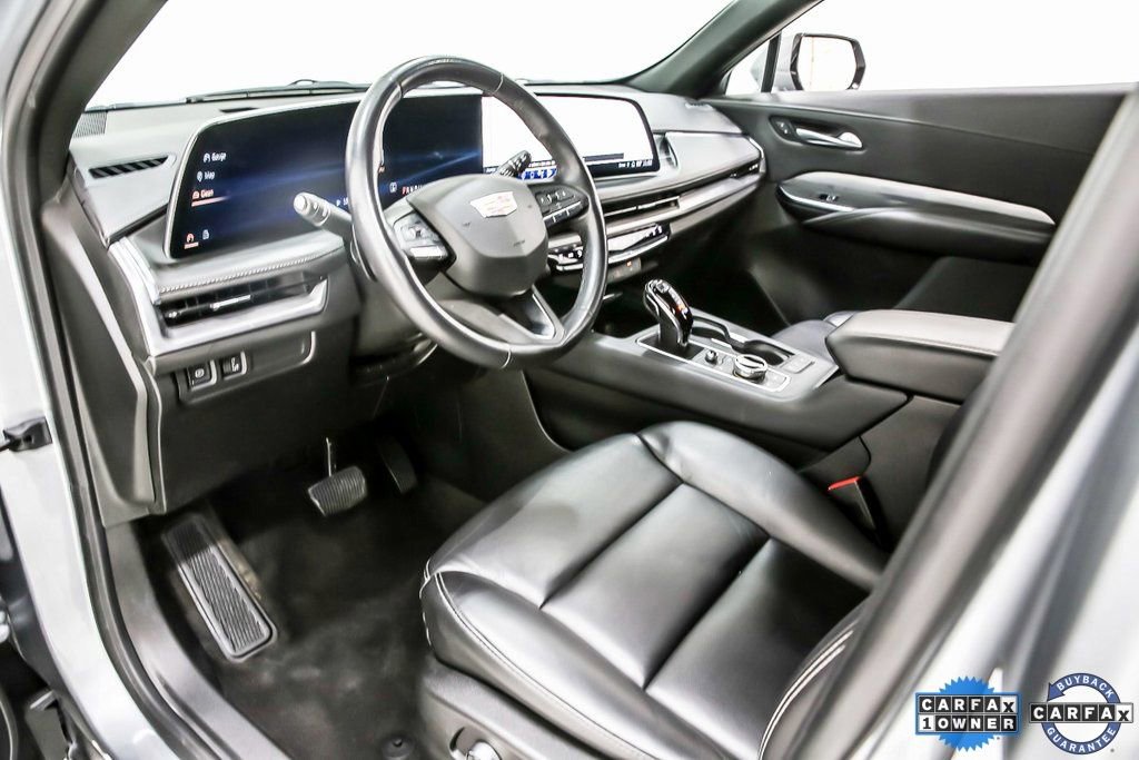 Used 2024 Cadillac XT4 Premium Luxury image 29