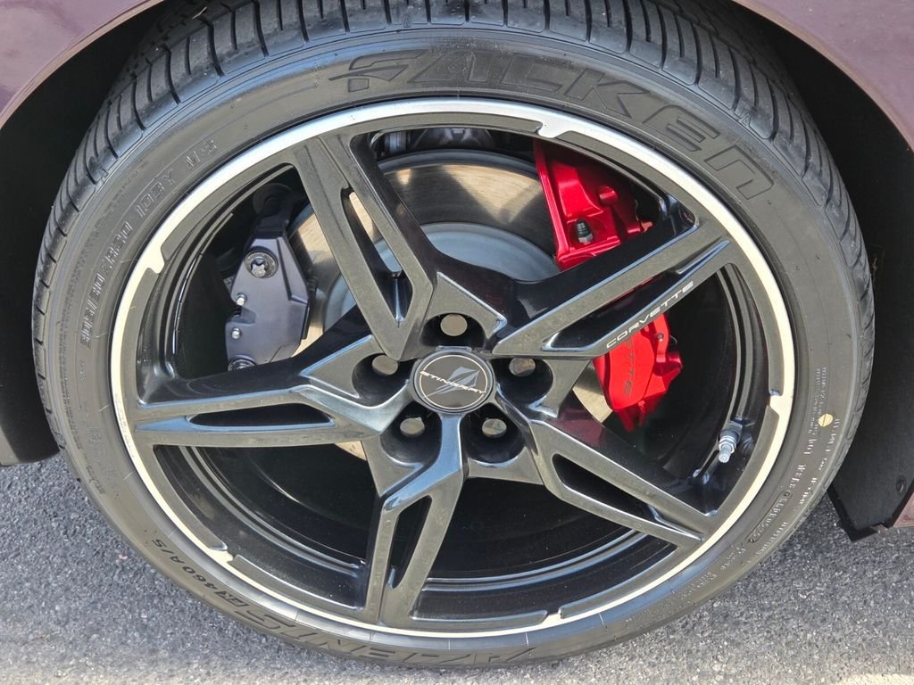 Used 2023 Chevrolet Corvette Stingray Preferred Cpe w/ Engine Appearance Package RWD image 31