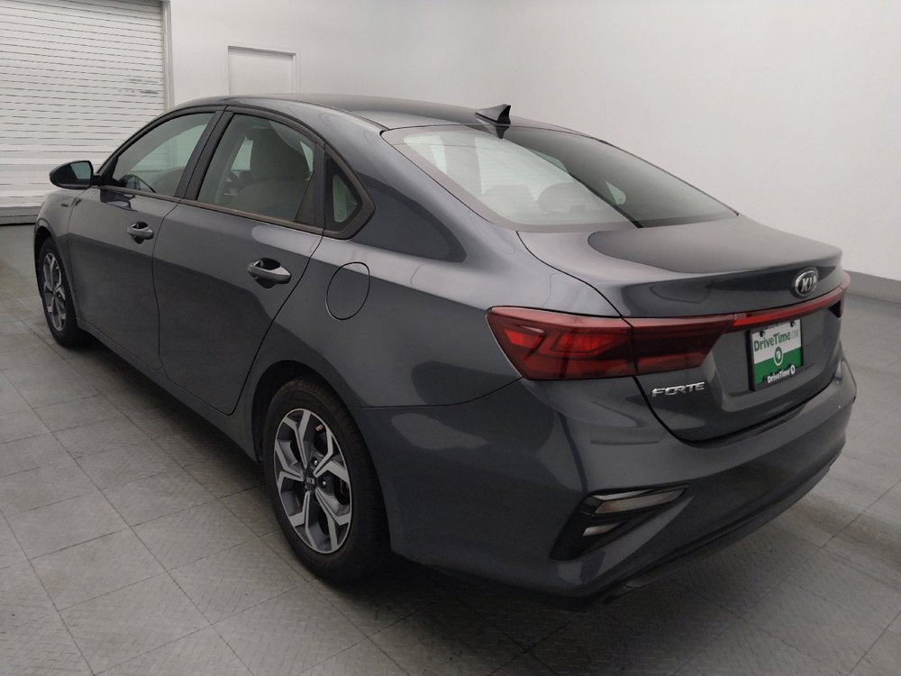 Used 2021 Kia Forte LXS FWD image 5