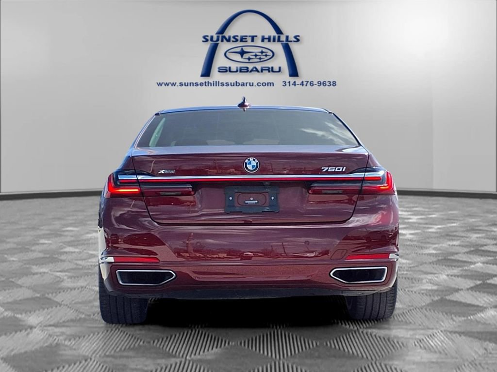 Used 2022 BMW 750i xDrive w/ Executive Package image 24
