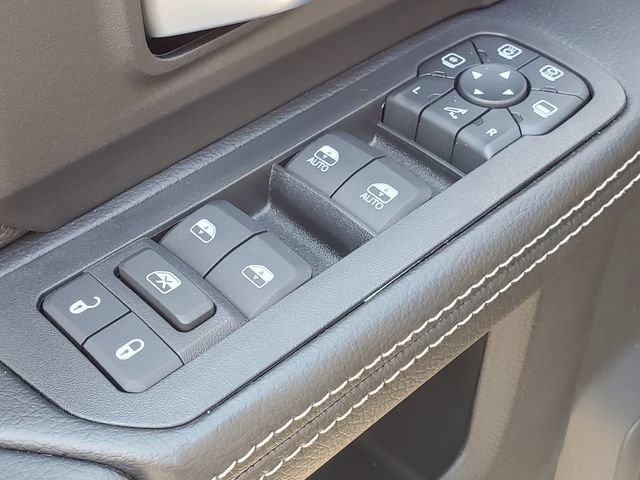New 2026 RAM 2500 Big Horn AWD/4WD image 21
