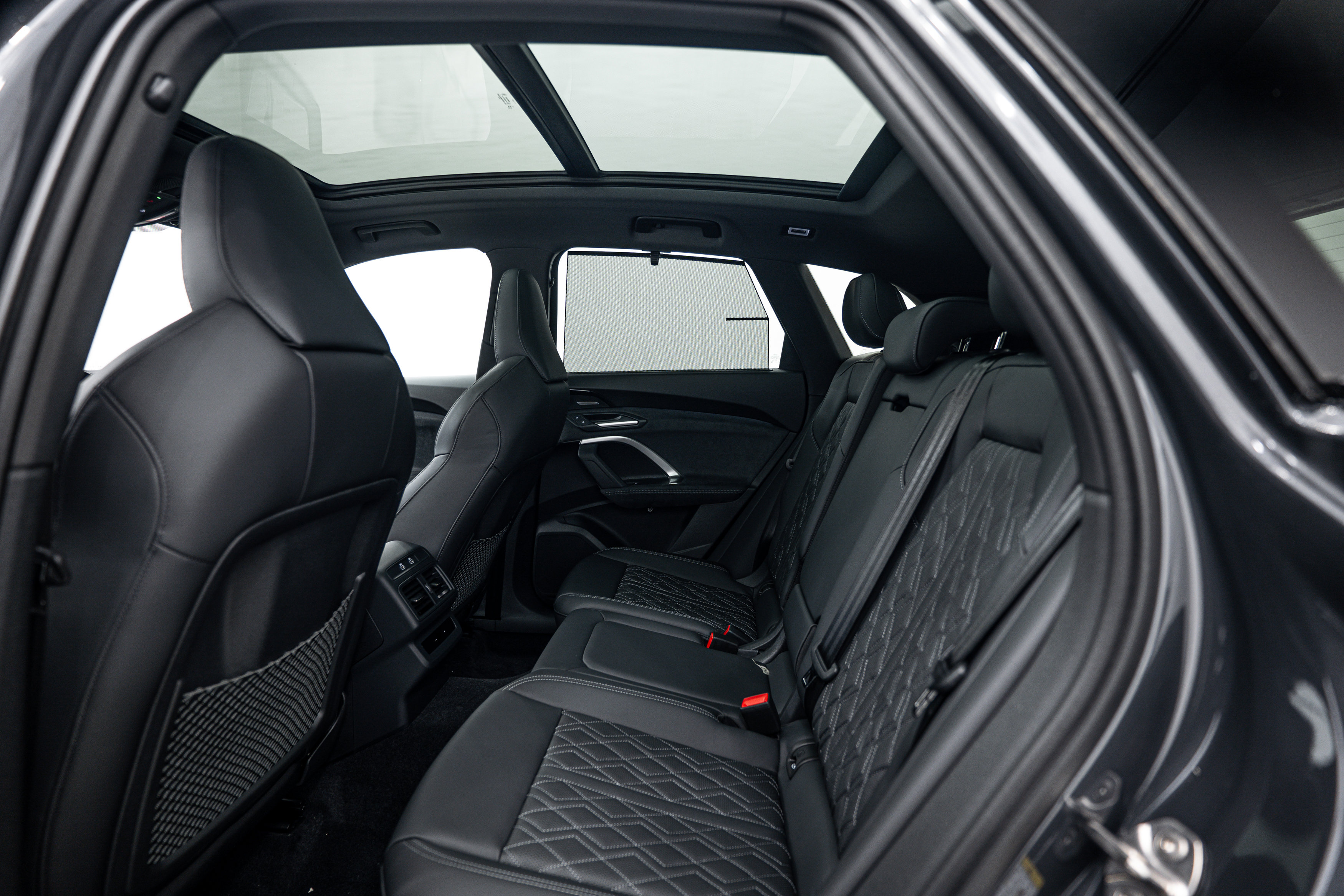 New 2025 Audi SQ5 Premium Plus AWD/4WD image 18