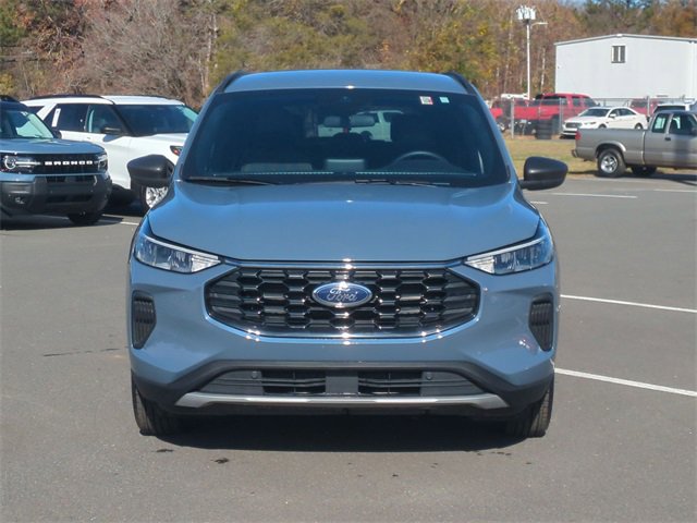 Used 2025 Ford Escape ST-Line w/ Equipment Group 301A image 16