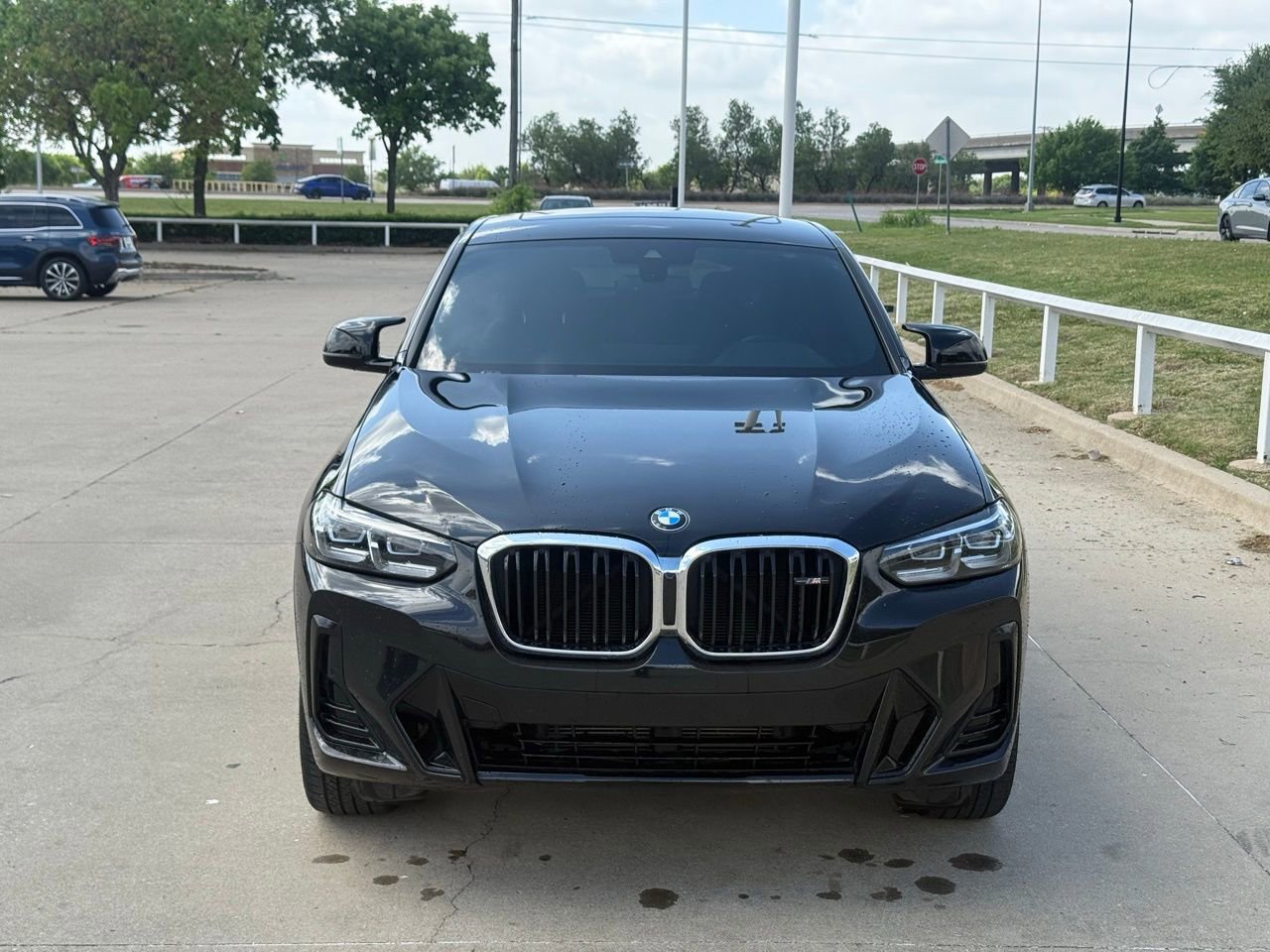 Used 2022 BMW X4 M40i image 2