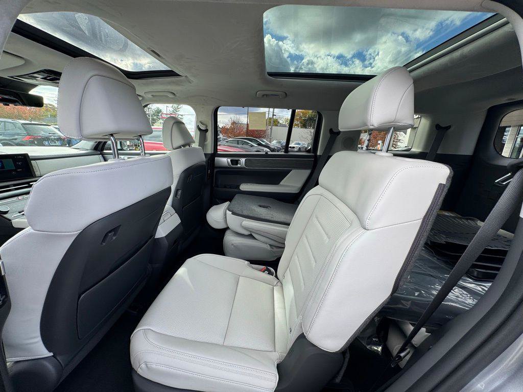 New 2026 Hyundai Santa Fe Calligraphy AWD/4WD image 14