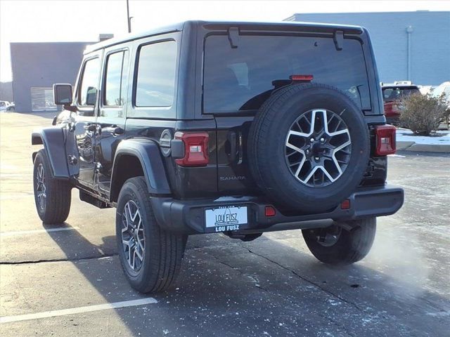 New 2026 Jeep Wrangler Unlimited Sahara w/ Safety Group AWD/4WD image 4