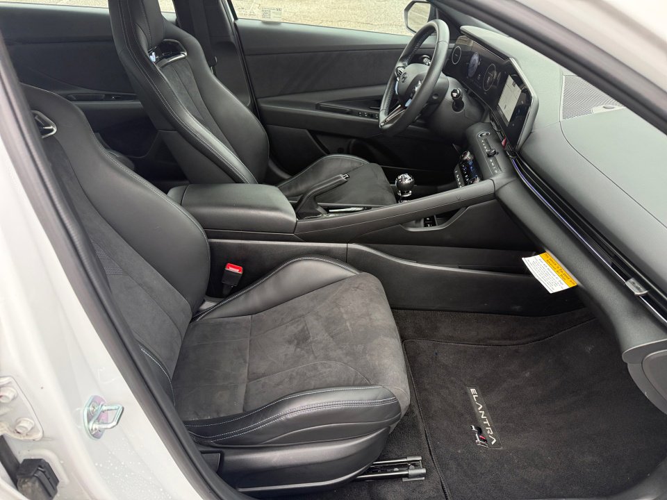Certified 2025 Hyundai Elantra N w/ Cargo Package image 28