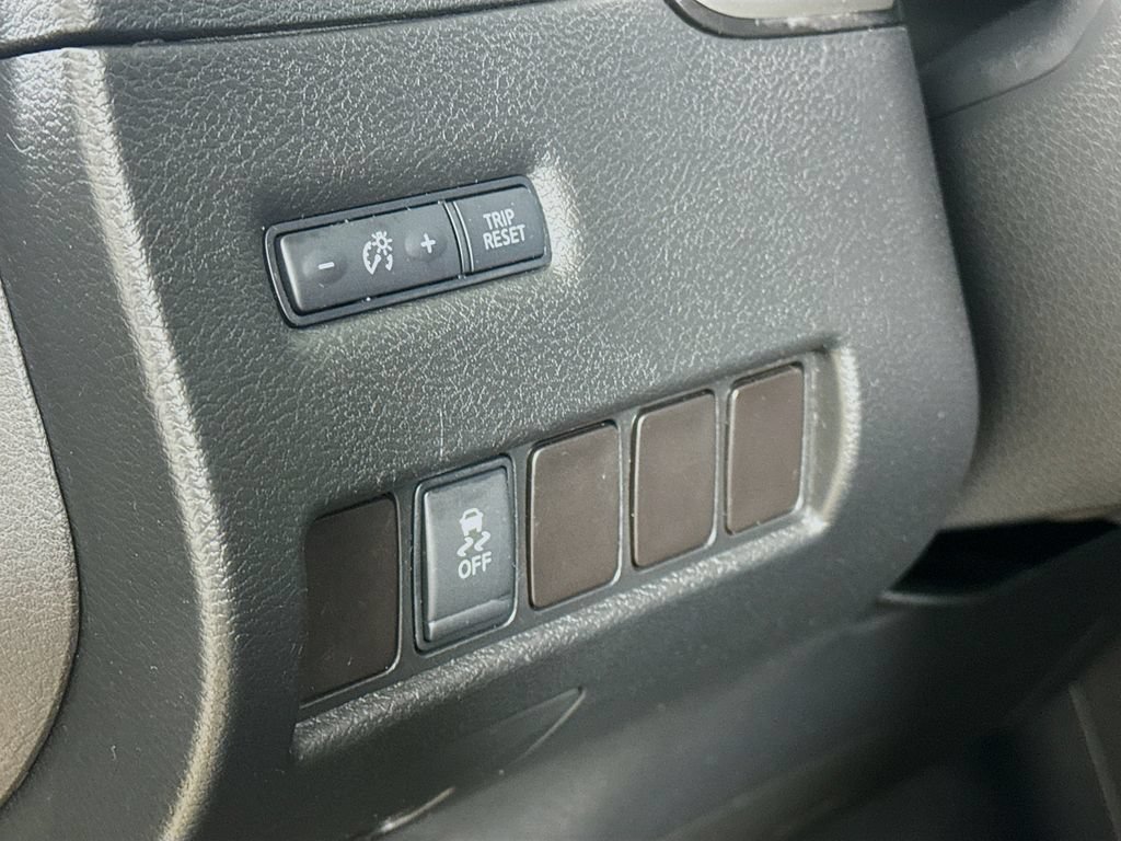Used 2016 Nissan Murano S w/ Navigation Package AWD/4WD image 12