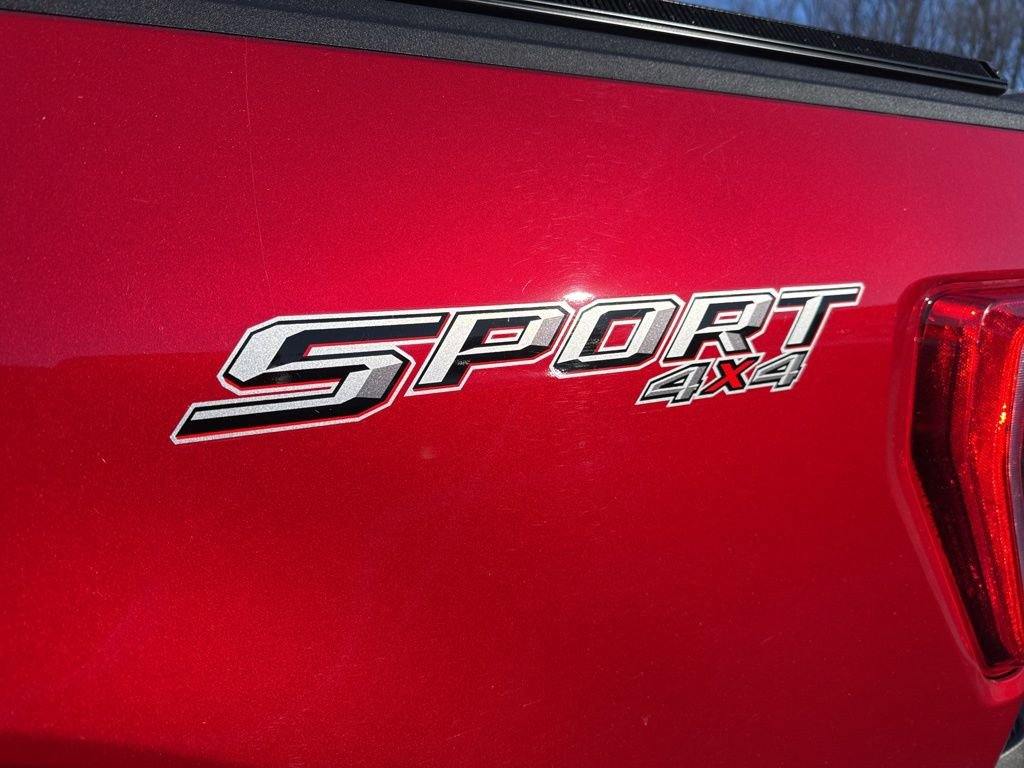 Certified 2022 Ford F150 XLT w/ Equipment Group 302A High image 10