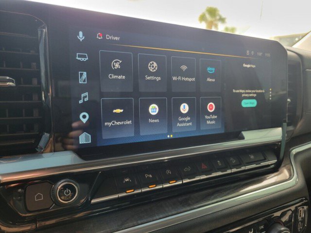 Used 2025 Chevrolet Silverado 1500 LTZ w/ Technology Package AWD/4WD image 21