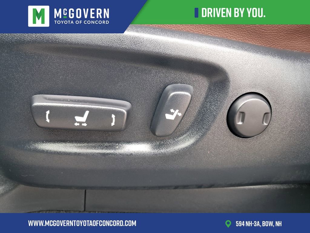 Used 2024 Toyota 4Runner Limited image 18