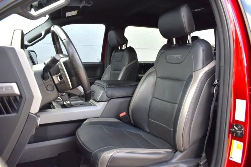 Used 2018 Ford F150 Raptor w/ Equipment Group 802A Luxury AWD/4WD image 11