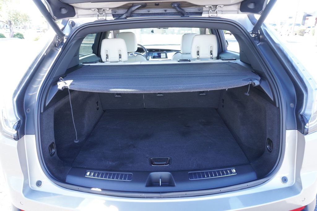 Certified 2023 Cadillac XT4 Sport image 8