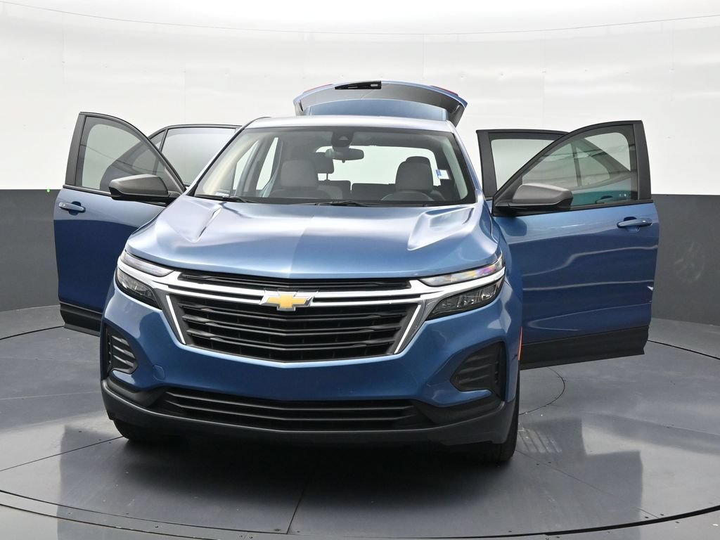 Used 2024 Chevrolet Equinox LS FWD image 34