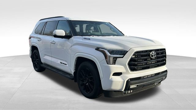 Used 2025 Toyota Sequoia SR5 w/ SR5 Premium Package image 27