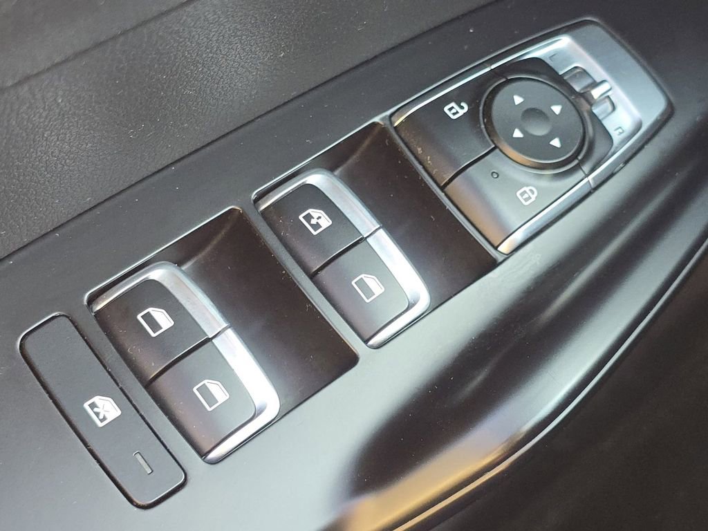 Used 2024 Kia K5 GT-Line image 26