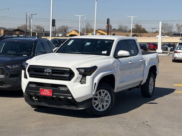 Used 2026 Toyota Tacoma SR5 RWD image 2