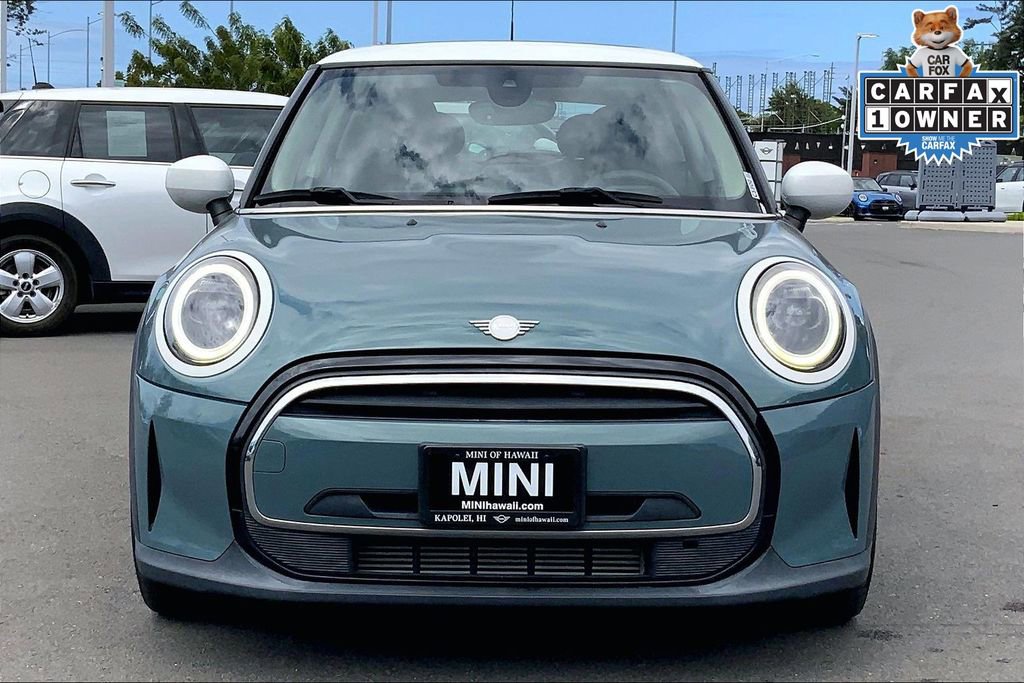 Certified 2023 MINI Cooper 2-Door Hardtop w/ Multitone Edition image 3