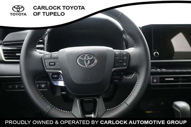 Used 2026 Toyota Camry SE FWD image 28
