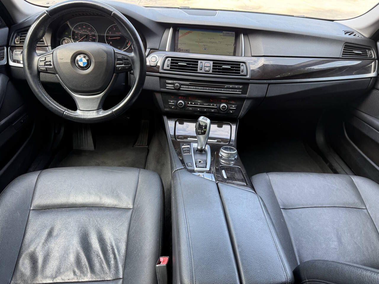 Used 2015 BMW 528i Sedan RWD image 2