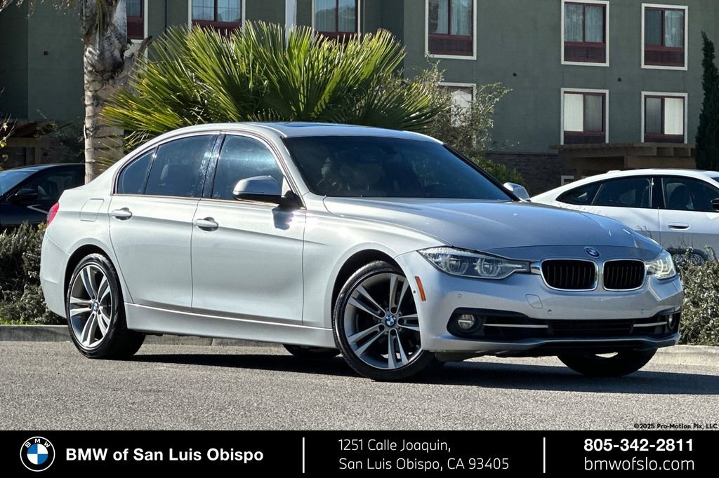 Used 2016 BMW 328i Sedan w/ Technology Package image 1