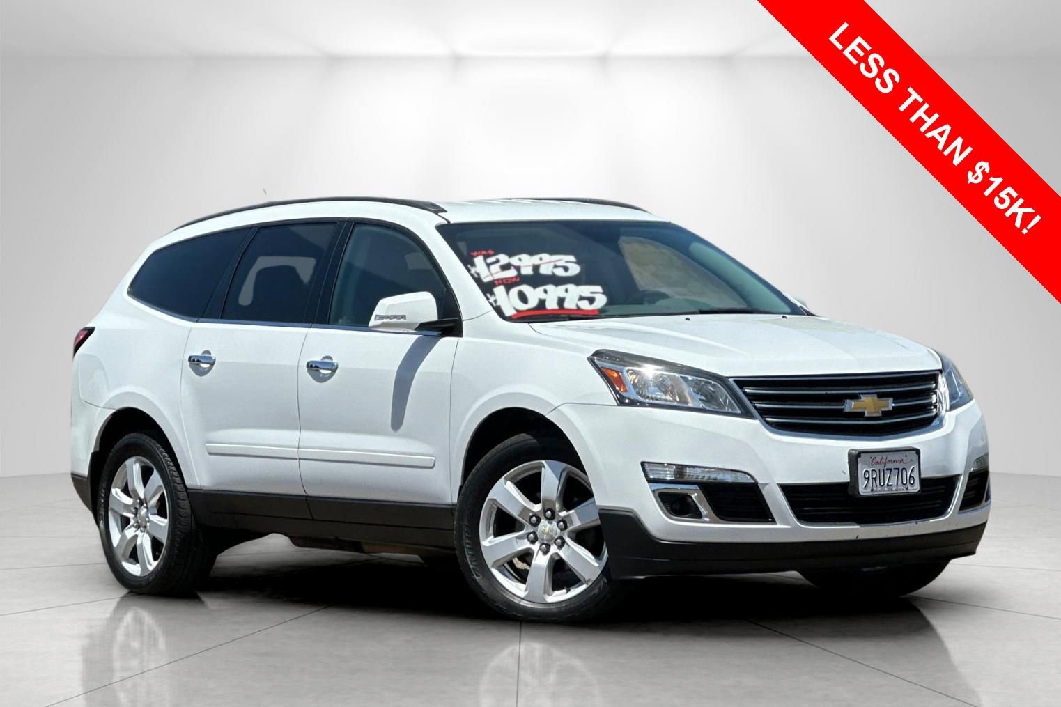 Used 2016 Chevrolet Traverse LT w/ Style and Technology Package AWD/4WD image 1