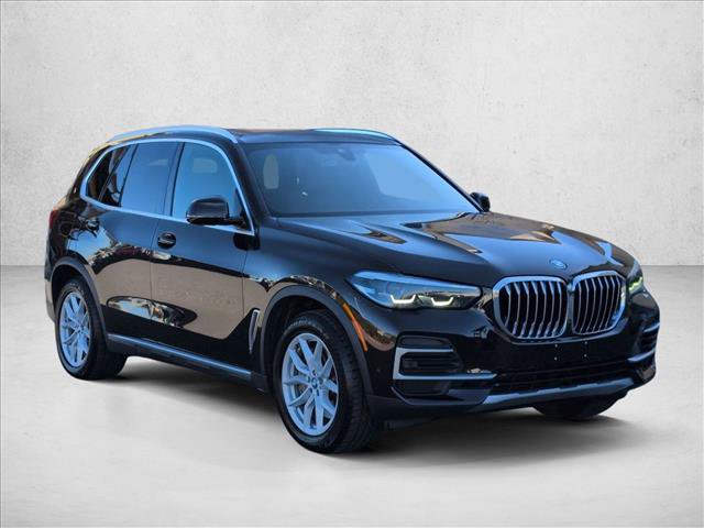 Used 2022 BMW X5 xDrive45e w/ Parking Assistance Package AWD/4WD image 3