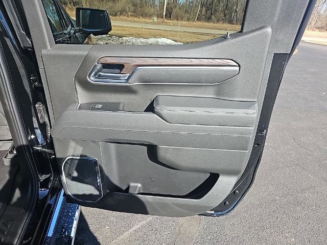 New 2026 GMC Sierra 1500 SLT w/ SLT Premium Plus Package image 26