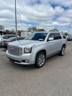 Used 2016 GMC Yukon Denali w/ Open Road Package AWD/4WD image 10