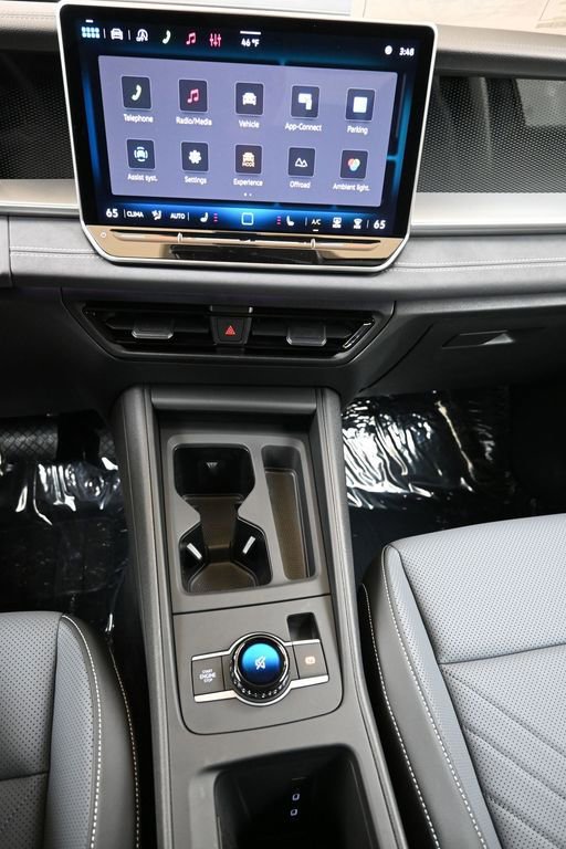 New 2026 Volkswagen Tiguan SE image 28