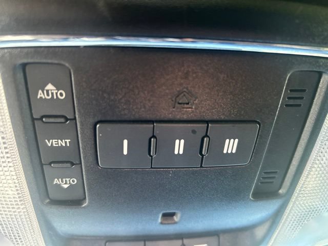 Used 2020 Jeep Grand Cherokee Altitude AWD/4WD image 30