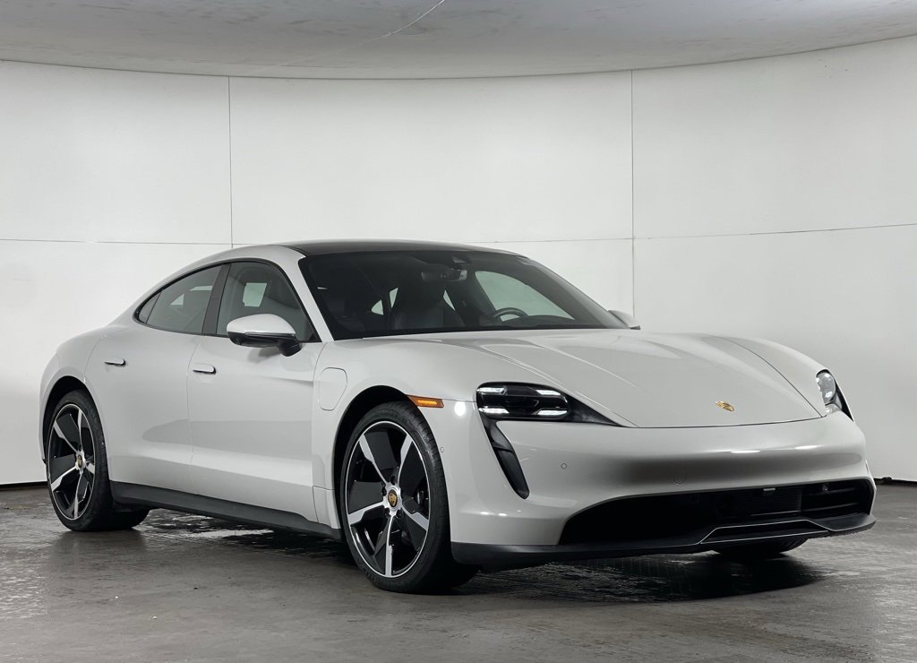 Used 2024 Porsche Taycan 4S image 8