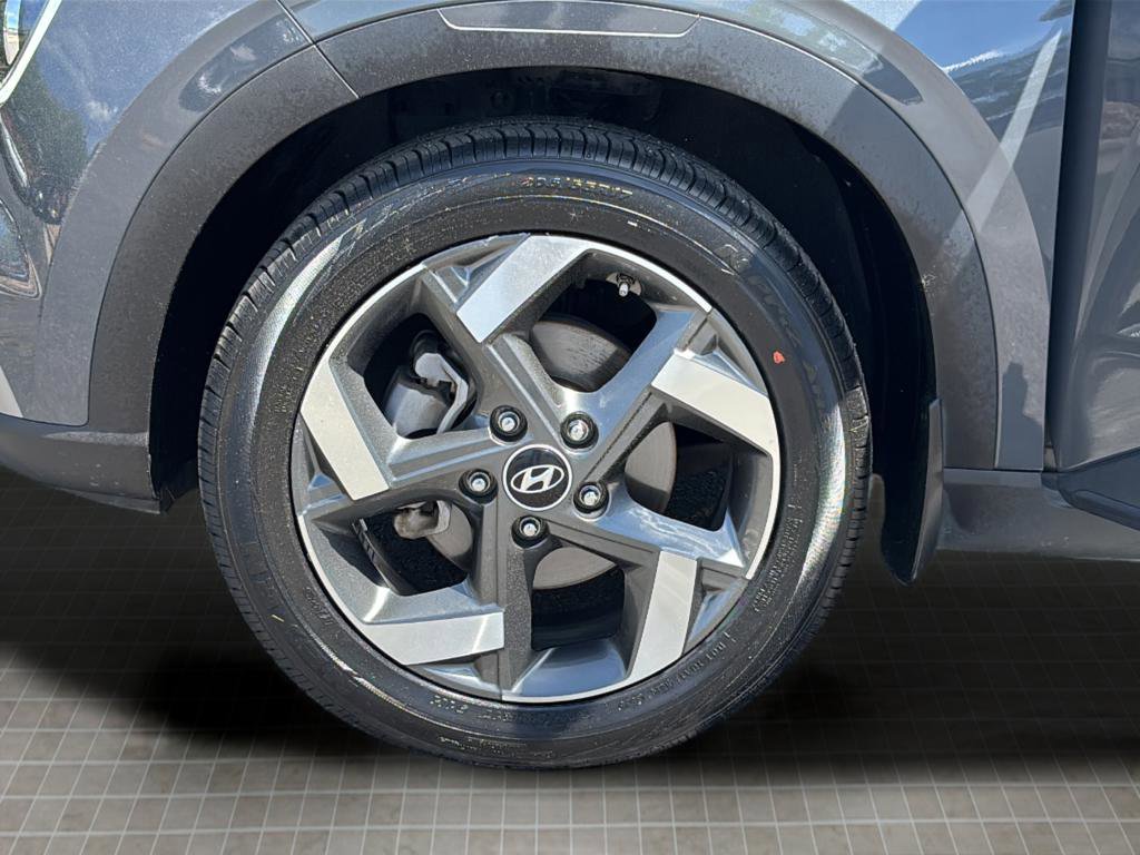 Certified 2023 Hyundai Venue Limited FWD image 44