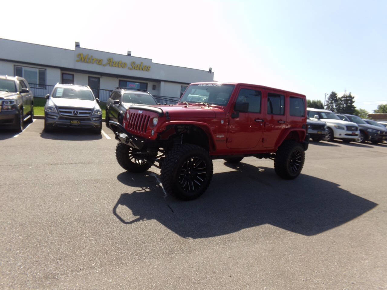 Used 2014 Jeep Wrangler Unlimited Sahara w/ Connectivity Group