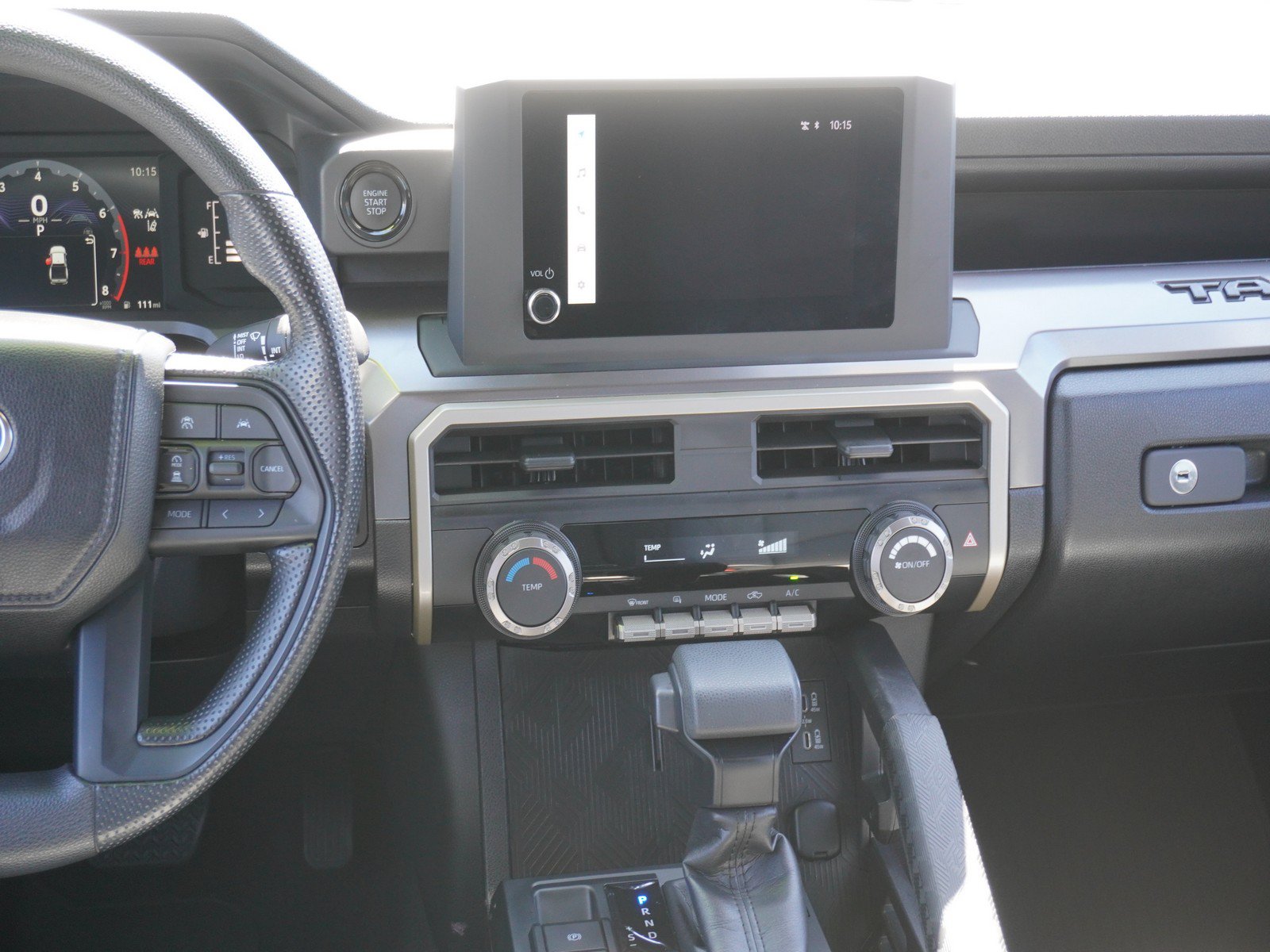 Used 2025 Toyota Tacoma SR5 AWD/4WD image 16