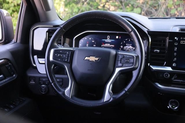 Used 2022 Chevrolet Silverado 1500 LT w/ Protection Package image 22