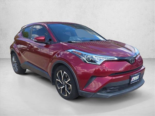 Used 2019 Toyota C-HR XLE FWD image 3