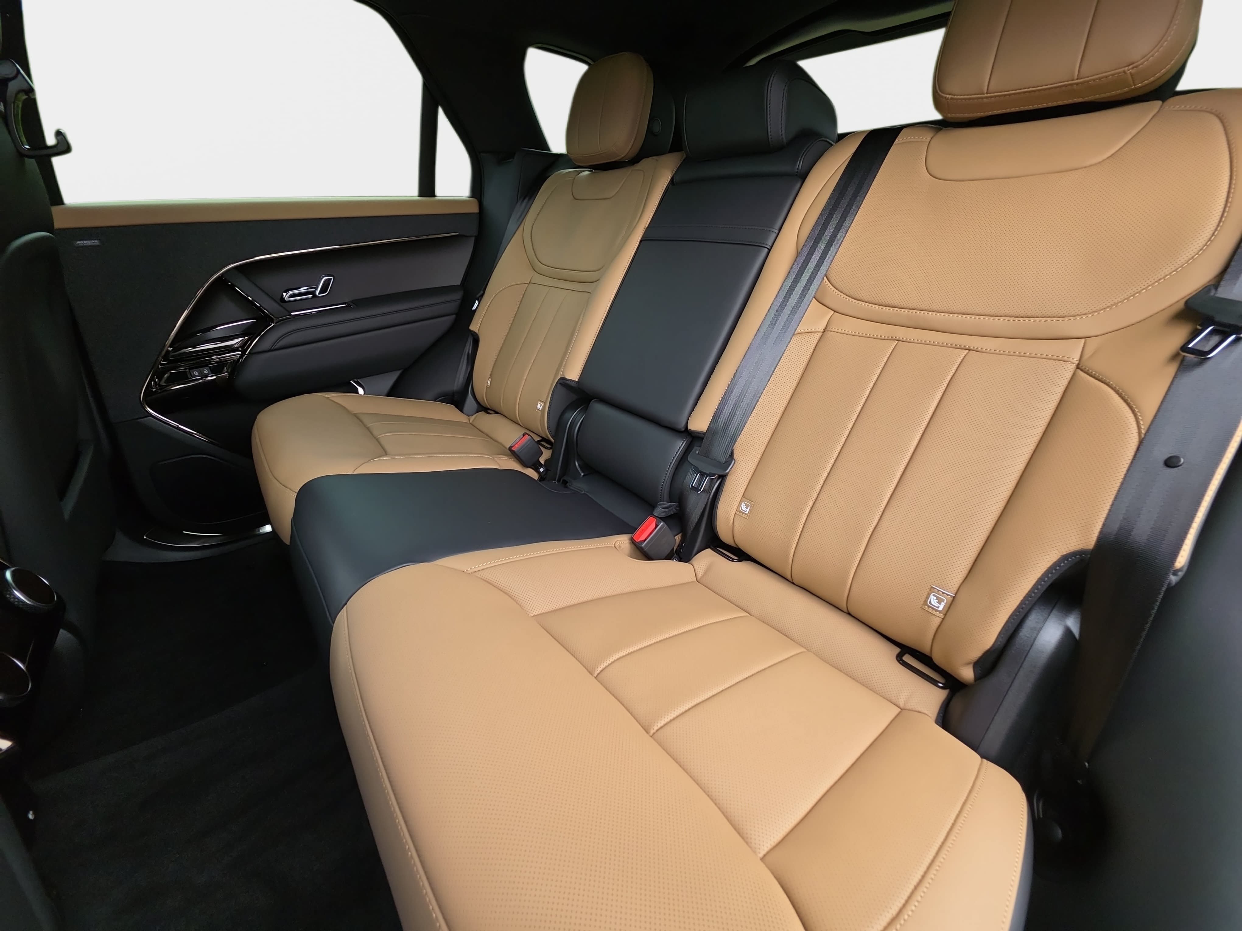 New 2026 Land Rover Range Rover Sport Dynamic SE AWD/4WD image 14
