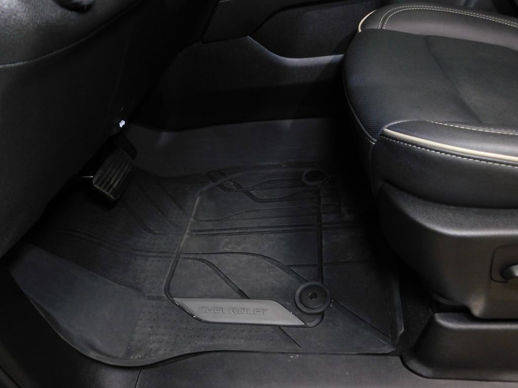 Used 2024 Chevrolet Tahoe Premier w/ Premium Package AWD/4WD image 30