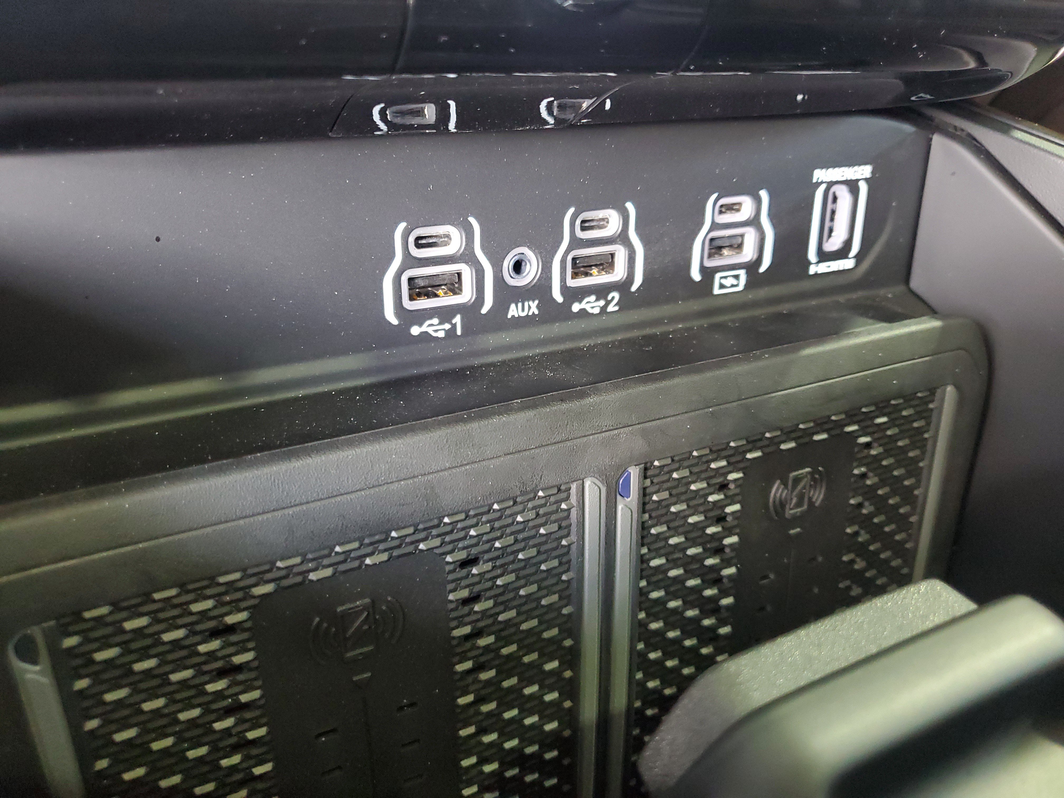 Used 2026 RAM 3500 Longhorn AWD/4WD image 29