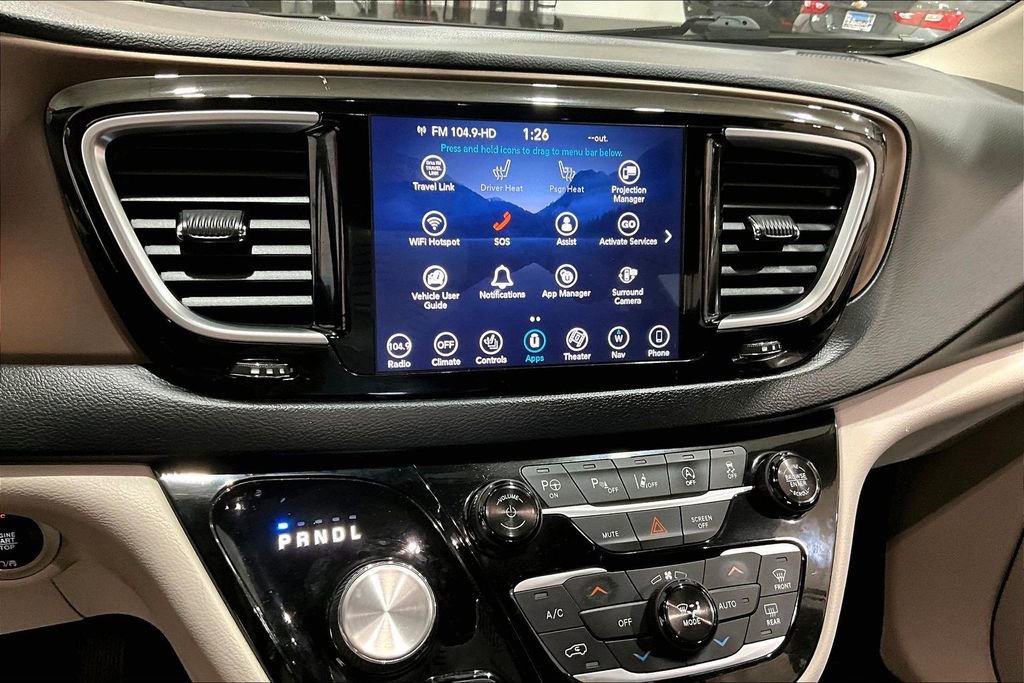 Used 2018 Chrysler Pacifica Touring-L Plus w/ Advanced Safetytec Group image 30