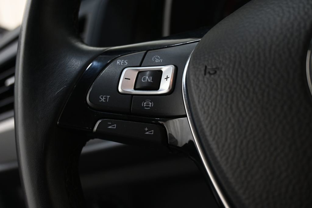 Used 2019 Volkswagen Jetta R-Line image 23