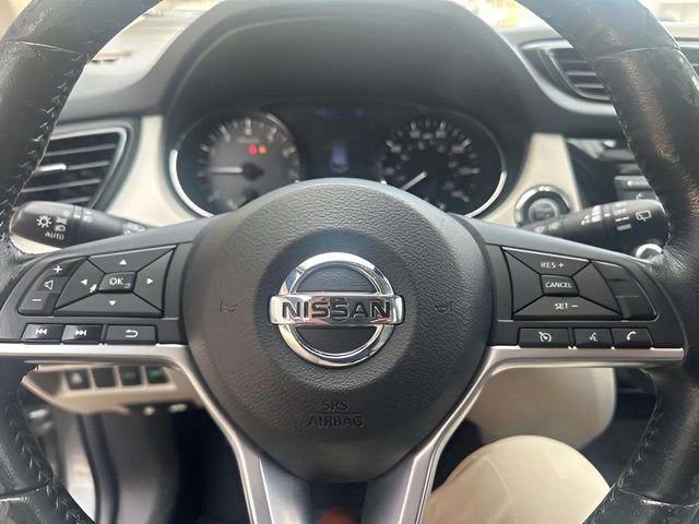 Used 2020 Nissan Rogue Sport SV w/ All-Weather Package FWD image 9