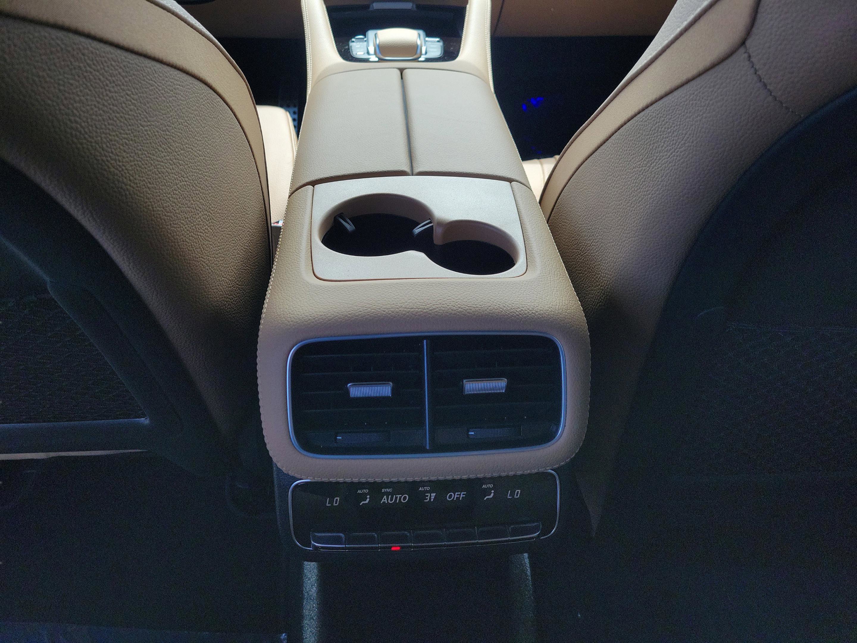 New 2026 Mercedes-Benz GLS 450 4MATIC image 11