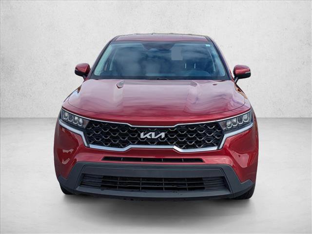 Used 2023 Kia Sorento LX image 2