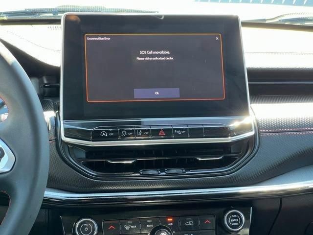 Used 2022 Jeep Compass Trailhawk image 18