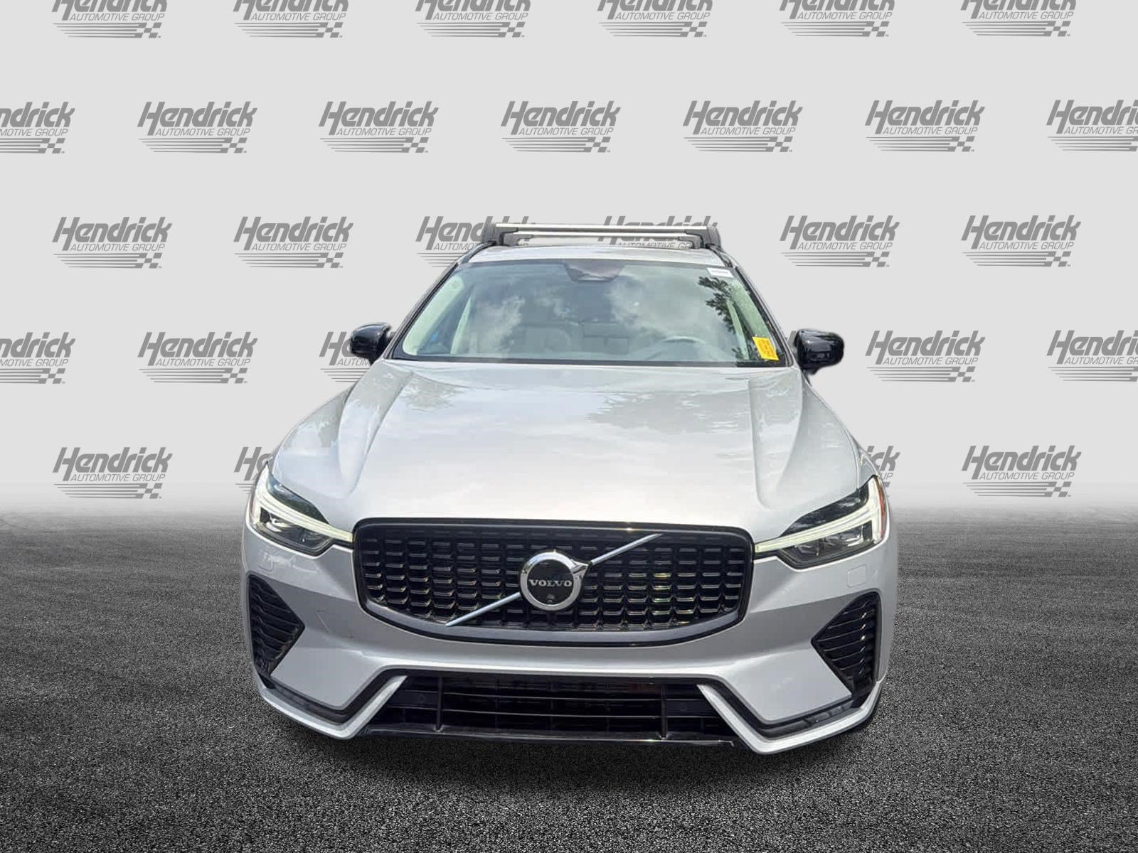 Used 2024 Volvo XC60 B5 Plus w/ Protection Package Premier AWD/4WD image 6