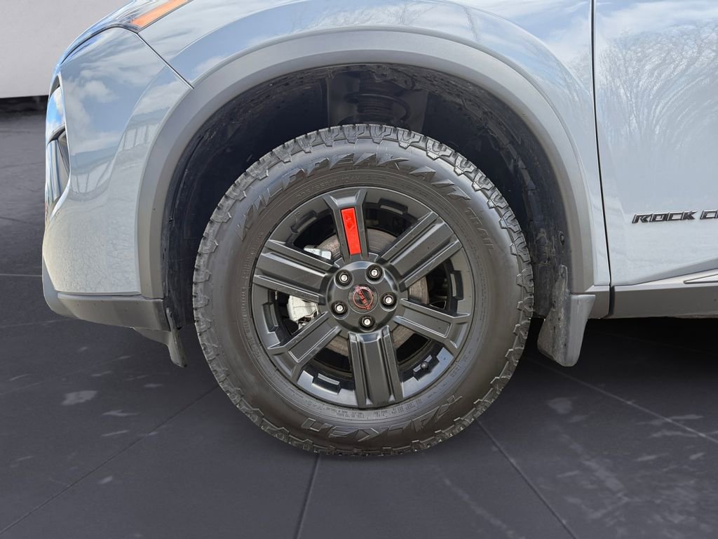 Used 2025 Nissan Rogue SV w/ Rock Creek Premium Package image 13