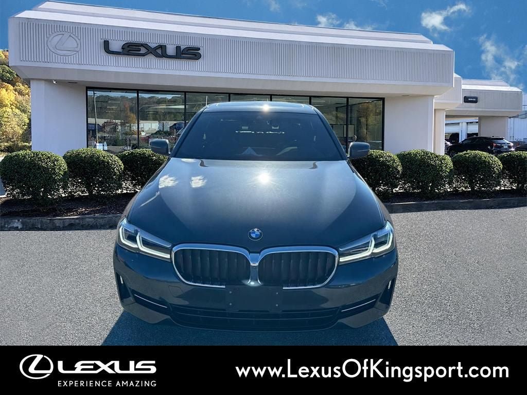 Used 2021 BMW 530i xDrive w/ Premium Package AWD/4WD image 8