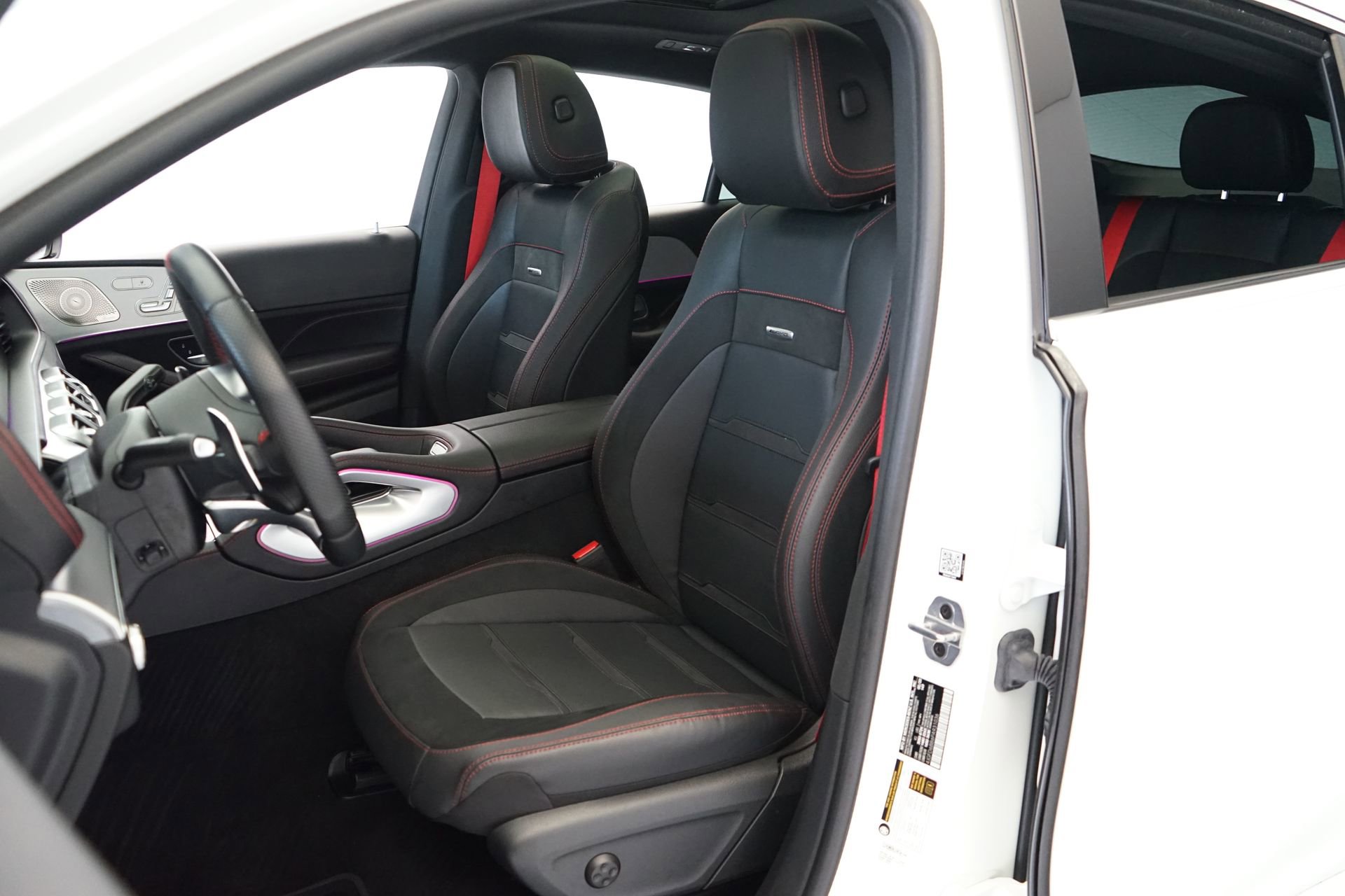 Used 2023 Mercedes-Benz GLE 53 AMG 4MATIC Coupe w/ Parking Assistance Package image 9